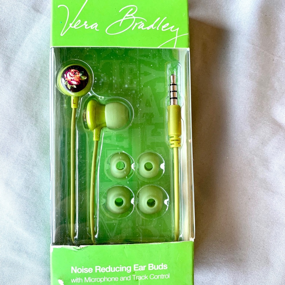 NIB Vera Bradley “English Rose” ear buds